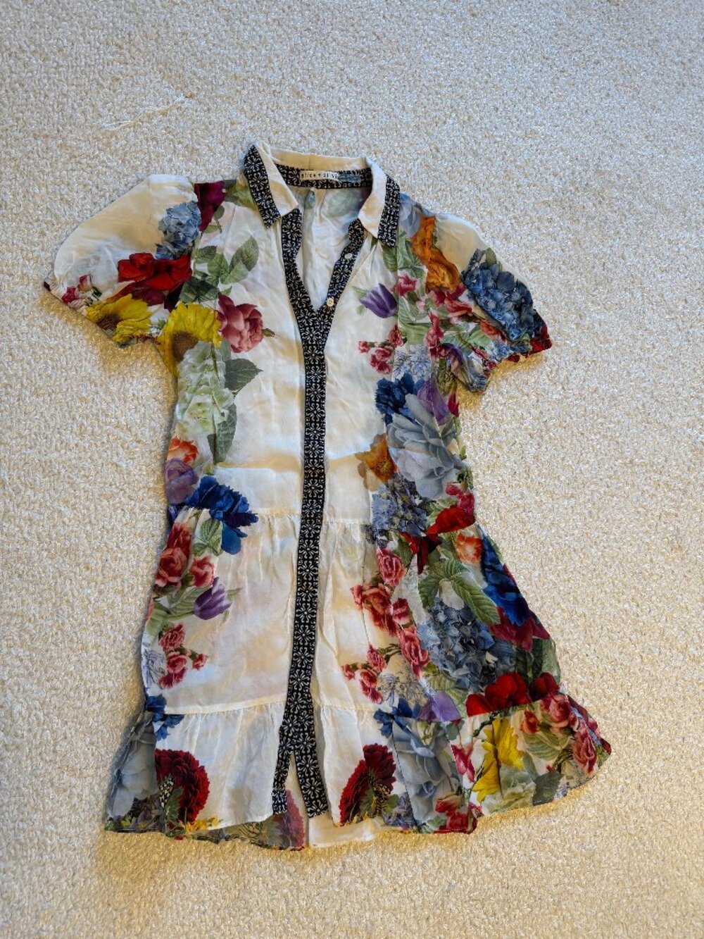 Alice + Olivia Claire Tiered Floral Mini Shirtdress Garden Brunch XS